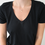 Θηλασμός T-Shirt V-Neck Μαύρο